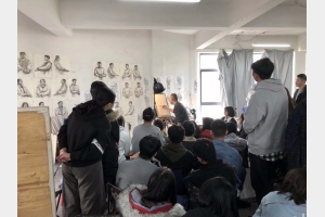中国美术学院附中方正老师速写课堂