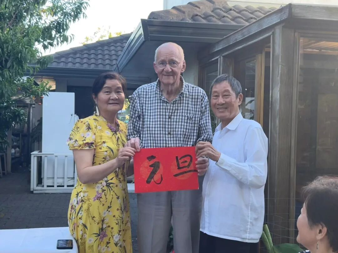 693a5b9a35fbf.png 693a5b9a35fbf.png