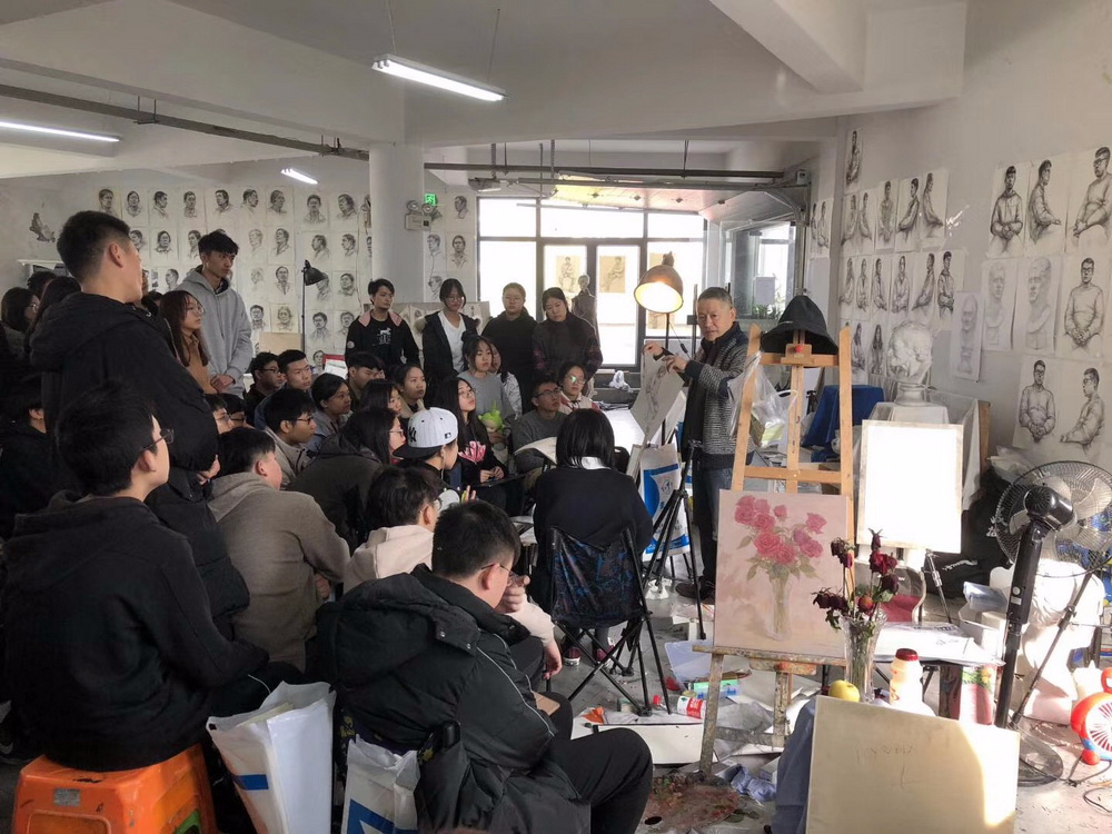 中国美术学院附中方正老师速写课堂